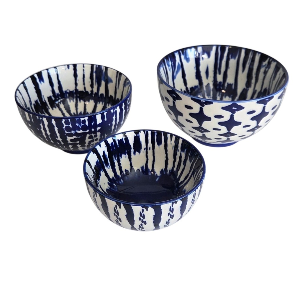 West Elm Indigo Tie Dye Nesting Bowls Set of 3 Cobalt Blue & White Bowl Dish